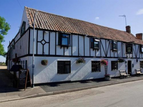  The Wishing Well Inn  Борн